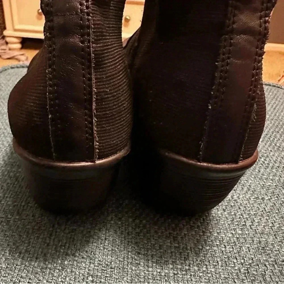 Bernie Mev Slip On Black Shoes with Wedge Heel - Picture 8 of 10